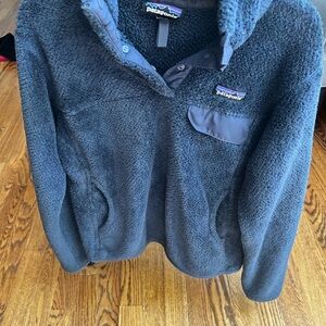 Patagonia Navy Fleece Pullover